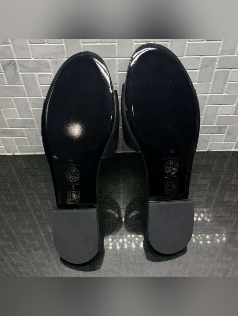 Versace Medusa Slide Sandals Black Leather Gold Logo Womens EU 38 US 8 New - Picture 12 of 13